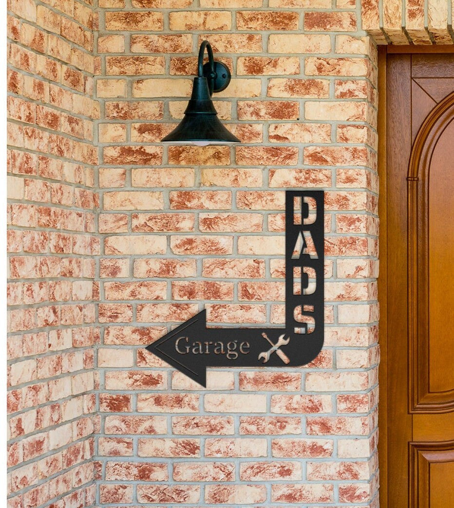 Dads Garage Metal Sign, Fathers Day Metal Art, Personalized Gift for Dad, Dad Name Sign, Fathers Day Gift, Garage Wall Sign, Metal Dad Gift