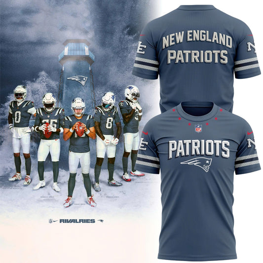 Limited edition New England Patriots T-shirt 𝙍𝙞𝙫𝙖𝙡𝙧𝙞𝙚𝙨. For fans in 2025!